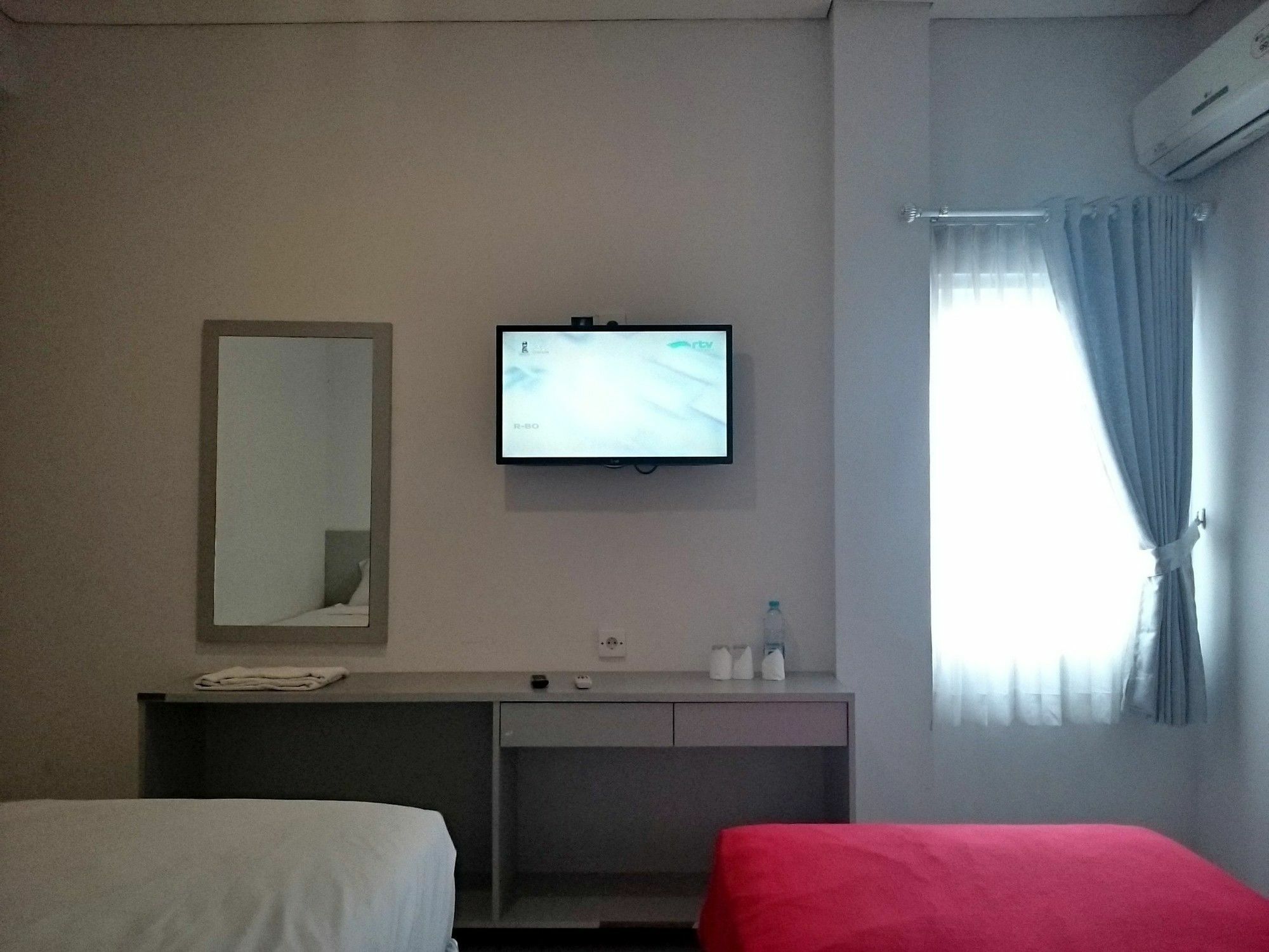 Eve Hotel Бандунг Экстерьер фото
